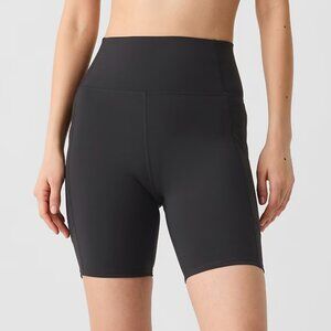 GapFit High Rise Studio Bike Shorts- Small